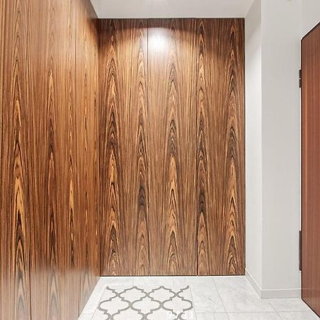 Piekna Apartment Варшава Екстериор снимка